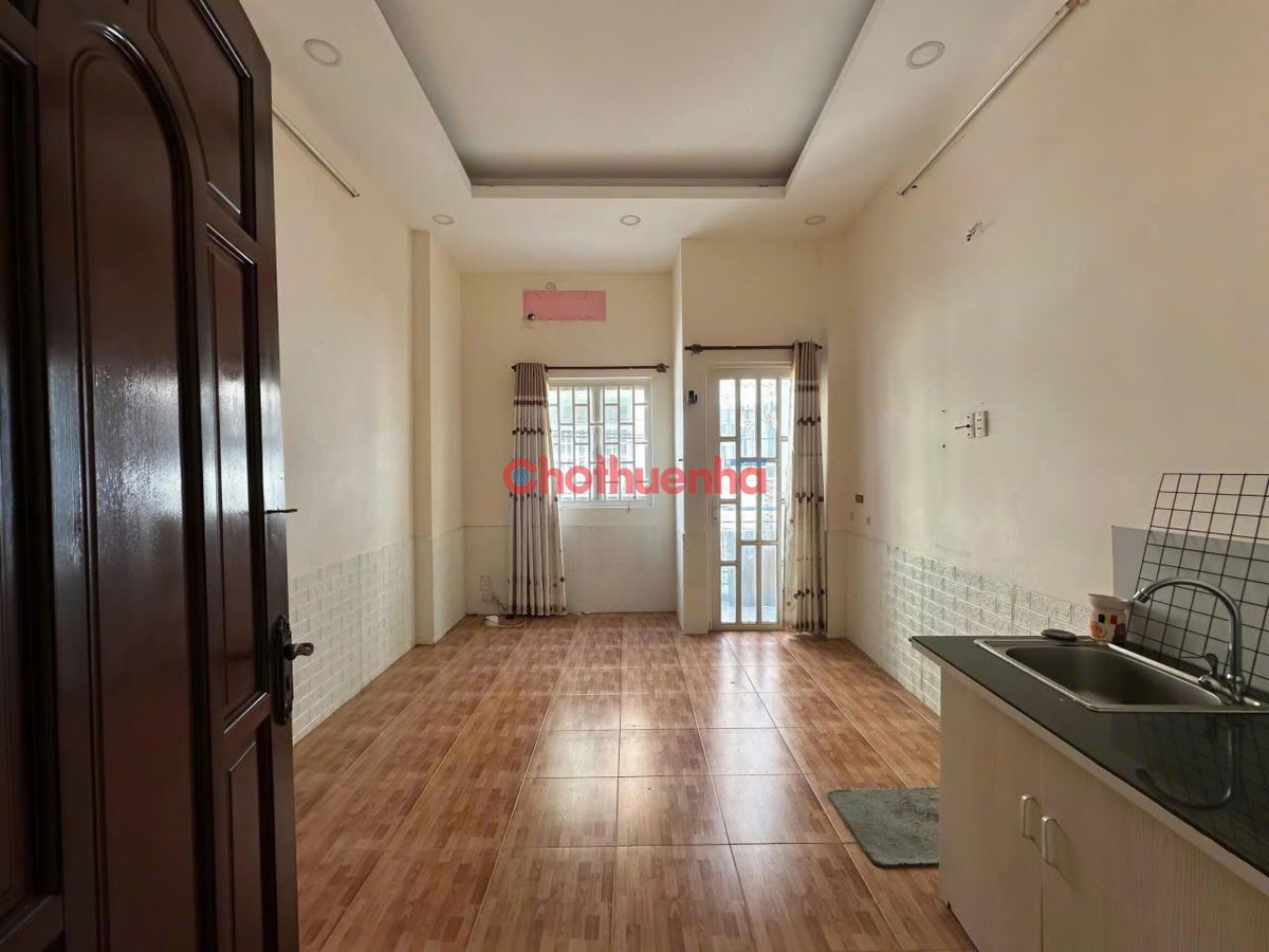 CHO THUÊ NHÀ HẺM XE HƠI HUỲNH VĂN BÁNH QUẬN PHÚ NHUẬN