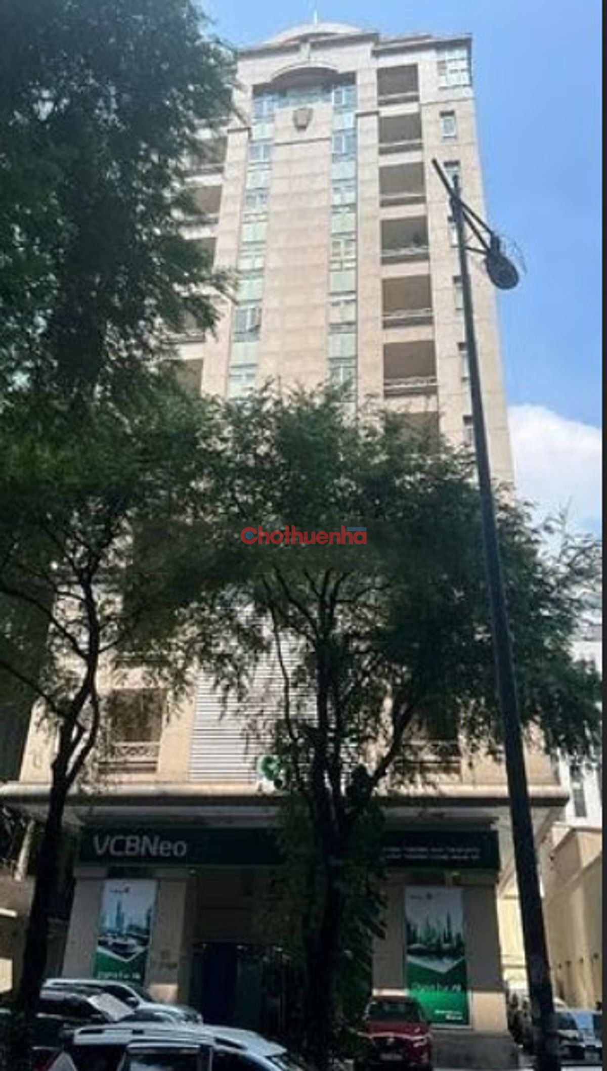 Cho thuê tòa nhà cao cấp tại số 10 Lý Tự Trọng, Phường Bến Nghé, Quận 1, DTSD 5886m2