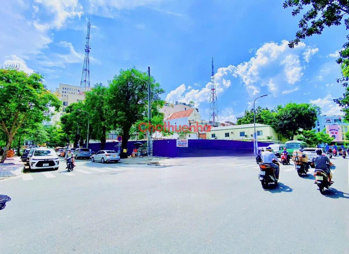 CHO THUÊ ĐẤT MẶT TIỀN 371 NGUYỄN TRÃI – NGUYỄN CẢNH CHÂN QUẬN 1 VỊ TRÍ GÓC ĐẸP