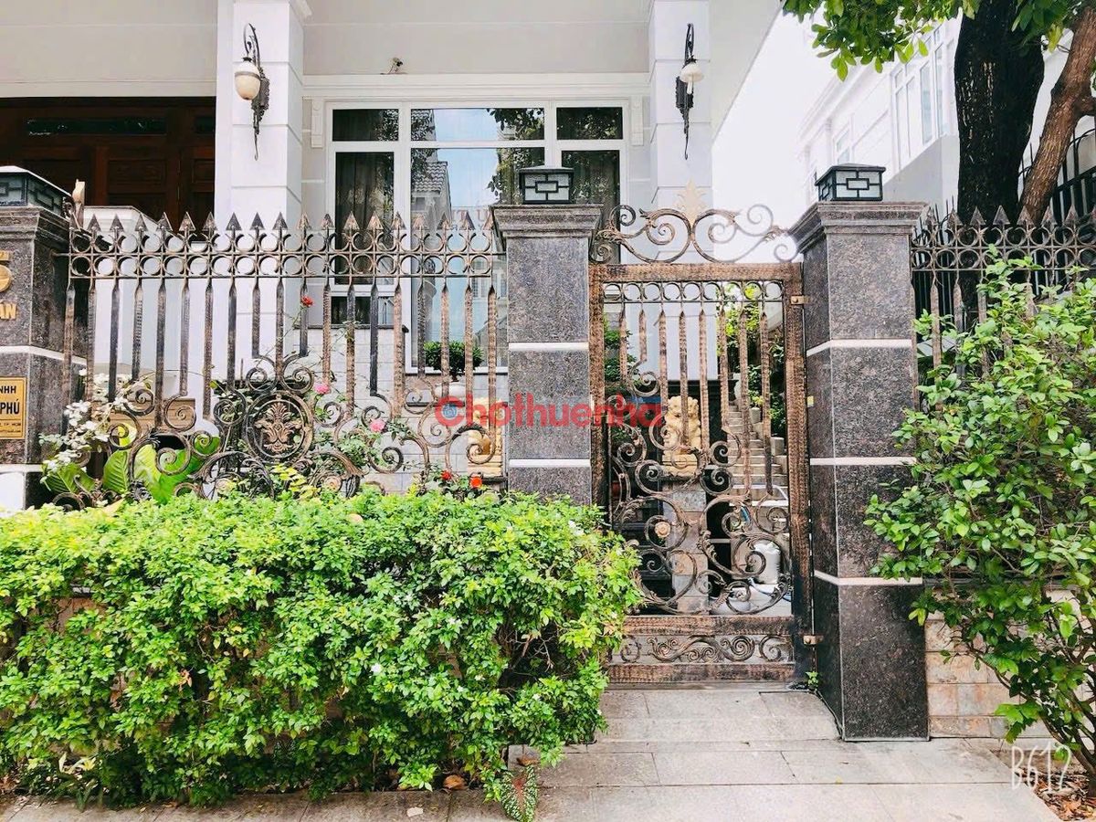 CHO THUÊ NHÀ NGUYÊN CĂN THẢO ĐIỀN QUẬN 2 DIỆN TÍCH LỚN 200M2