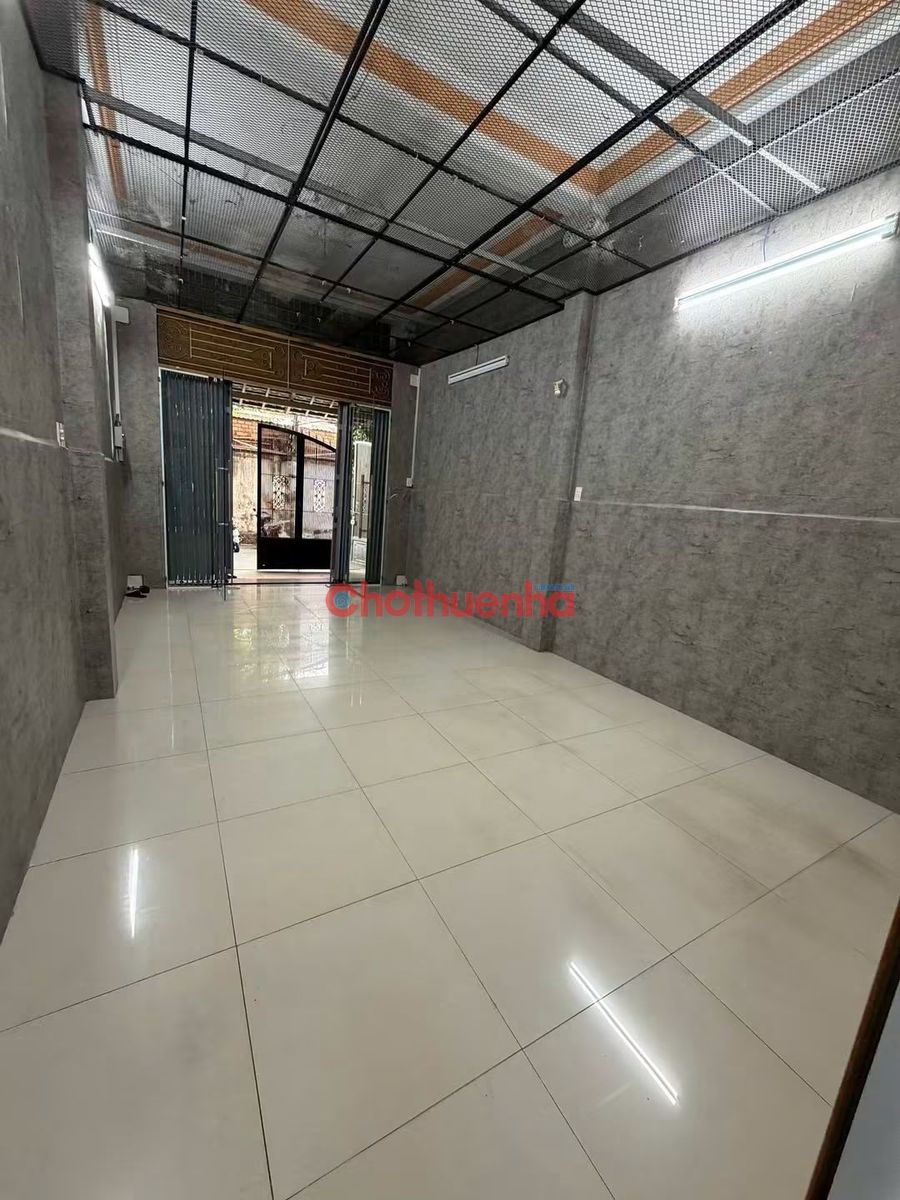 CHO THUÊ NHÀ NGUYÊN CĂN ĐƯỜNG TÔ HIẾN THÀNH - HẺM XE HƠI RỘNG, DT: 4x20m