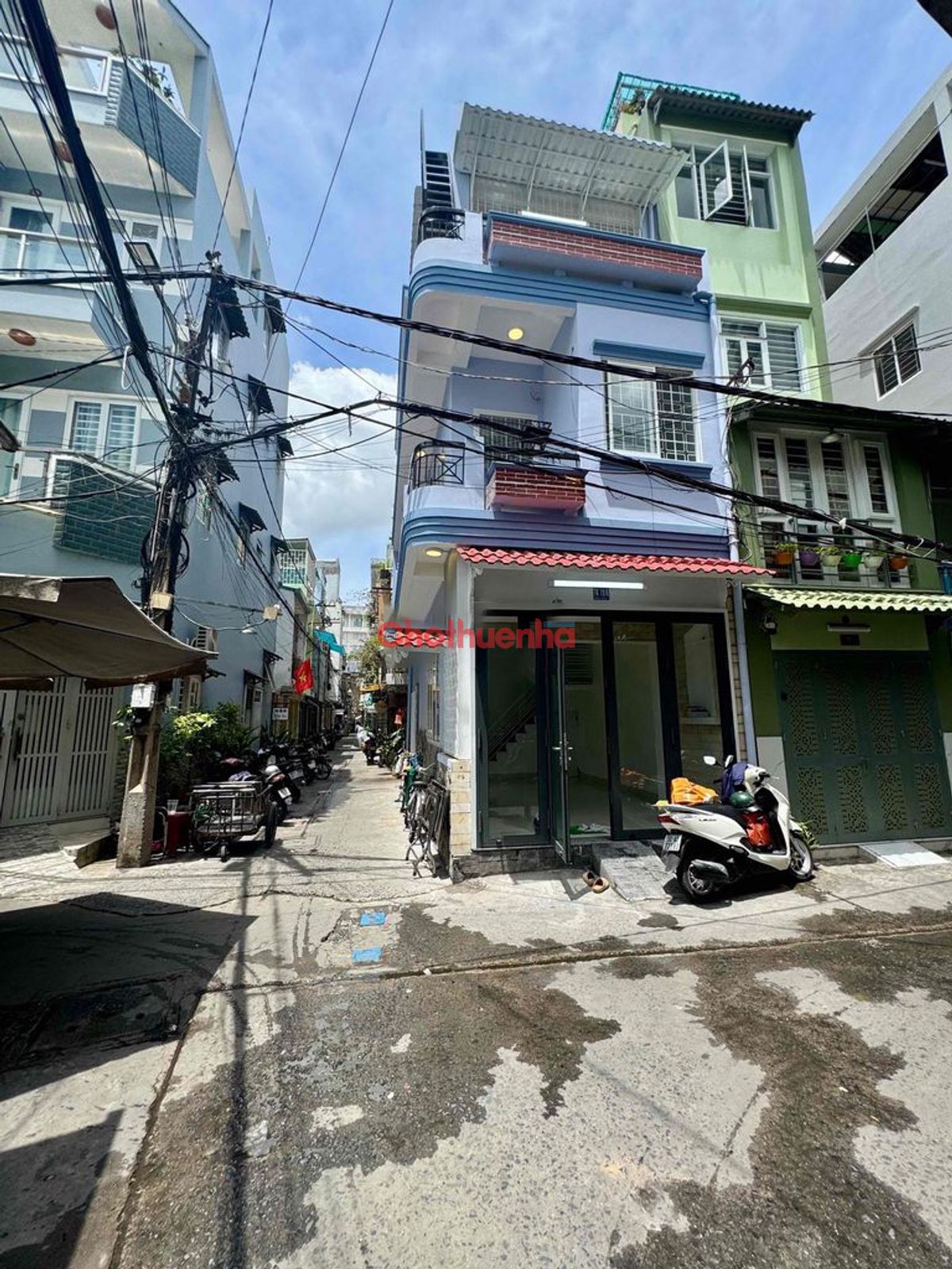 CHO THUÊ NHÀ NGUYÊN CĂN HẺM XE HƠI BẾN CHƯƠNG DƯƠNG, PHƯỜNG CẦU KHO, QUẬN 1