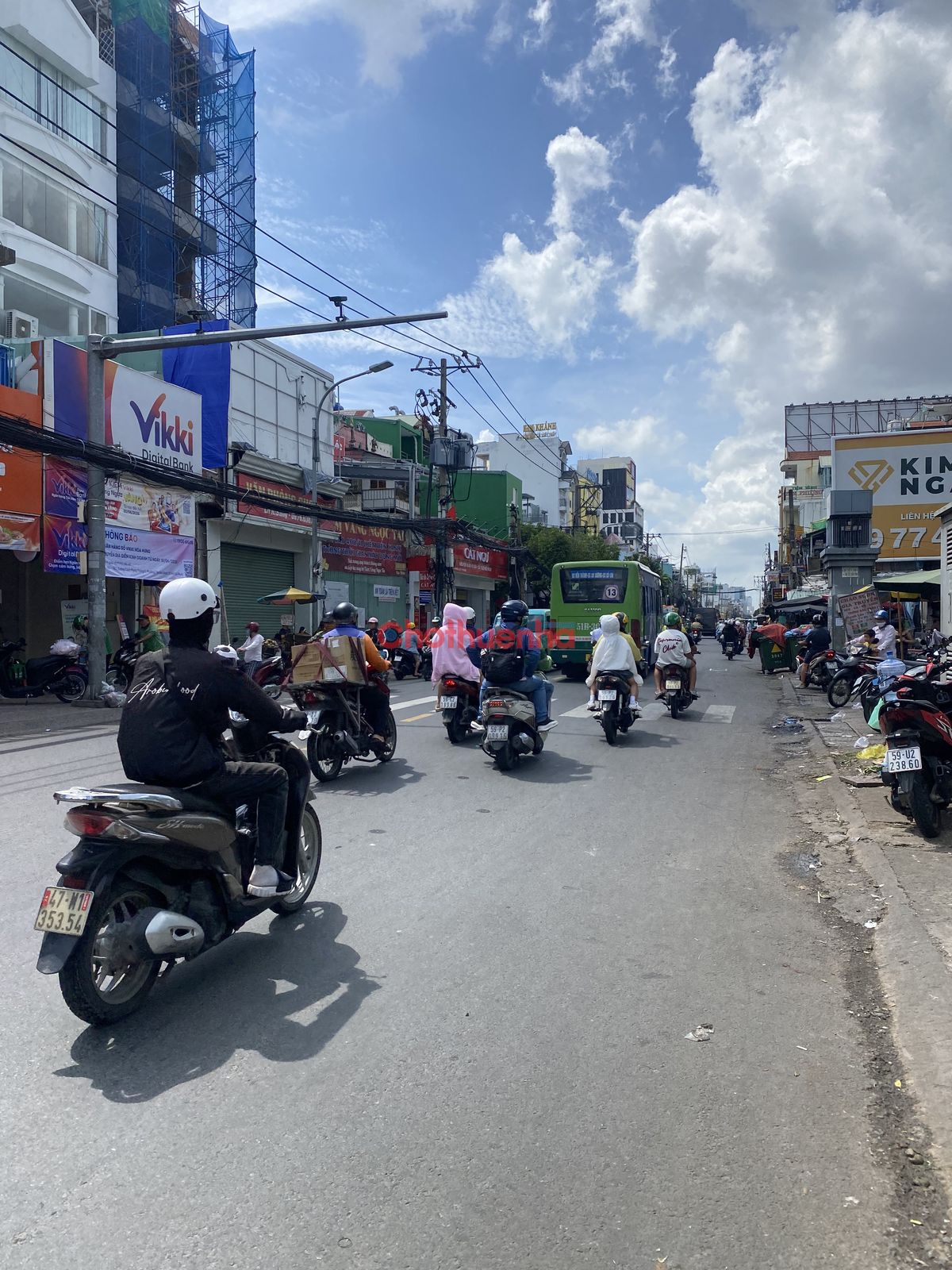 CHO THUÊ MẶT BẰNG KINH DOANH RIÊNG BIỆT, 2 MẶT TIỀN ĐƯỜNG CMT8, QUẬN 3