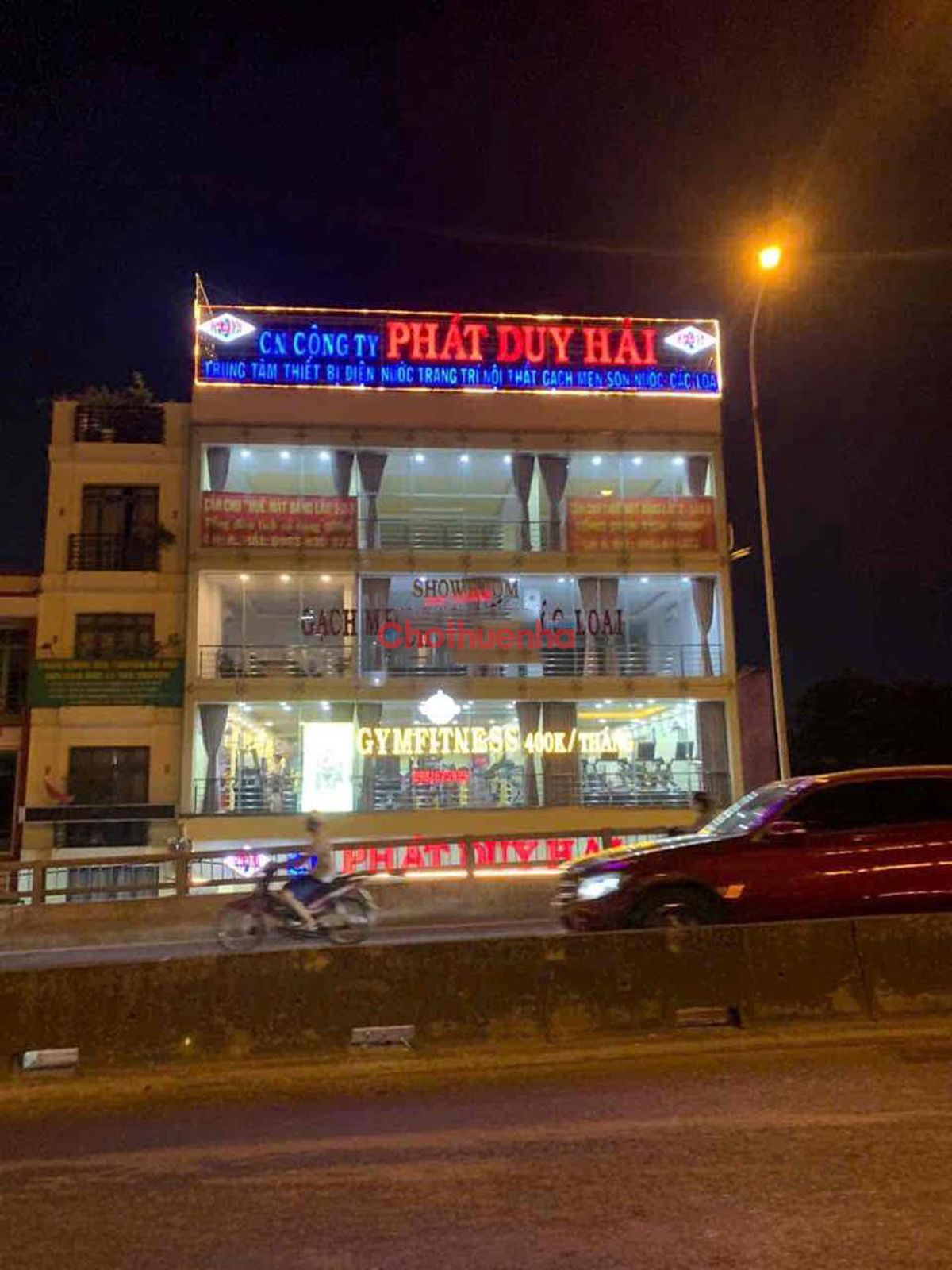 CHO THUÊ TÒA NHÀ MẶT TIỀN HÀ HUY GIÁP, QUẬN 12, DT : 15x20m
