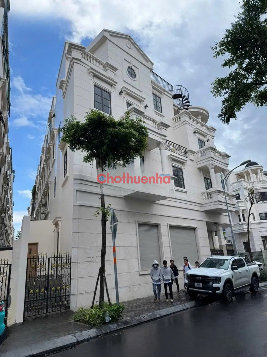 Cho thuê Villa khu Cityland sân bay