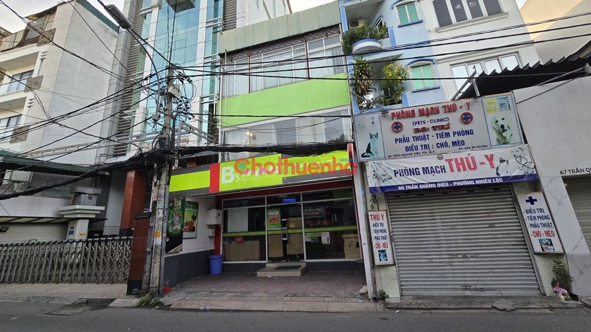 CHO THUÊ NHÀ MẶT TIỀN TRẦN QUANG DIỆU, QUẬN 3 - DIỆN TÍCH SỬ DỤNG 438M2 - GIÁ CẠNH TRANH