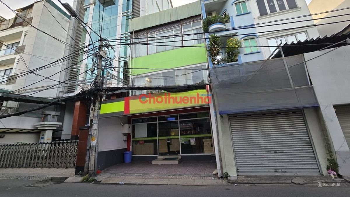 CHO THUÊ NHÀ MẶT TIỀN TRẦN QUANG DIỆU, QUẬN 3 - DIỆN TÍCH SỬ DỤNG 438M2 - GIÁ CẠNH TRANH