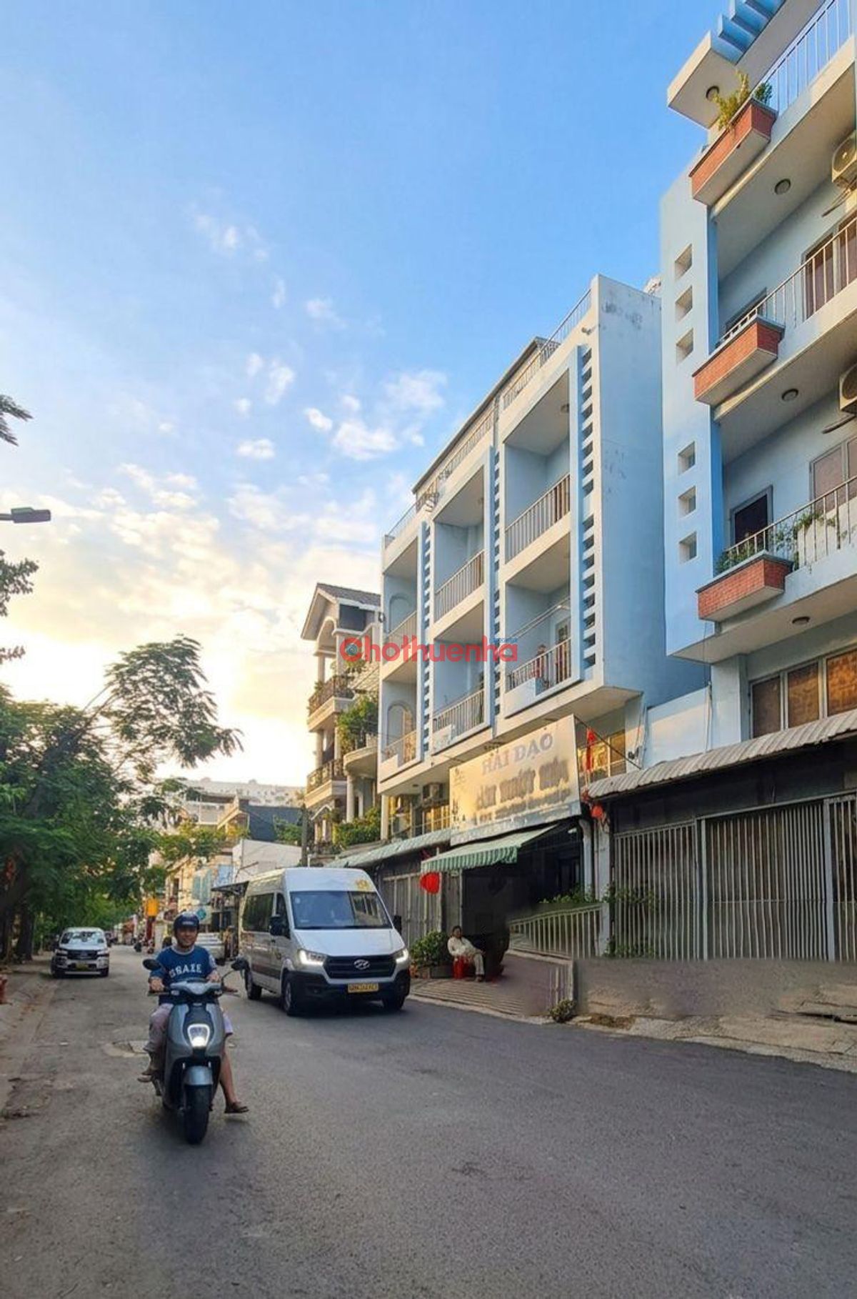 CHO THUÊ NHÀ NGUYÊN CĂN TÂN HƯNG QUẬN 7 4 TẦNG PHÙ HỢP Ở KẾT HỢP VĂN PHÒNG