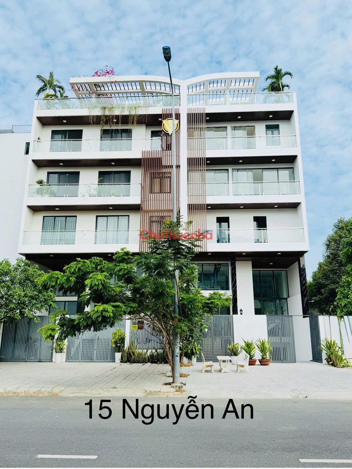 Cho thuê tòa nhà văn phòng cao cấp tại địa chỉ 15 Nguyễn An, Phường Cát Lái, Quận 2
