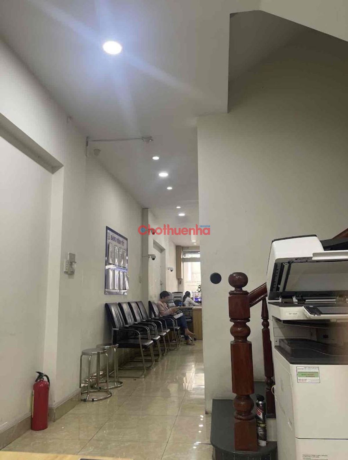CHO THUÊ NHÀ MẶT TIỀN ĐƯỜNG HÒA BÌNH - 5 X 20 - 3 TẦNG - VĂN PHÒNG, KHO THIẾT BỊ...