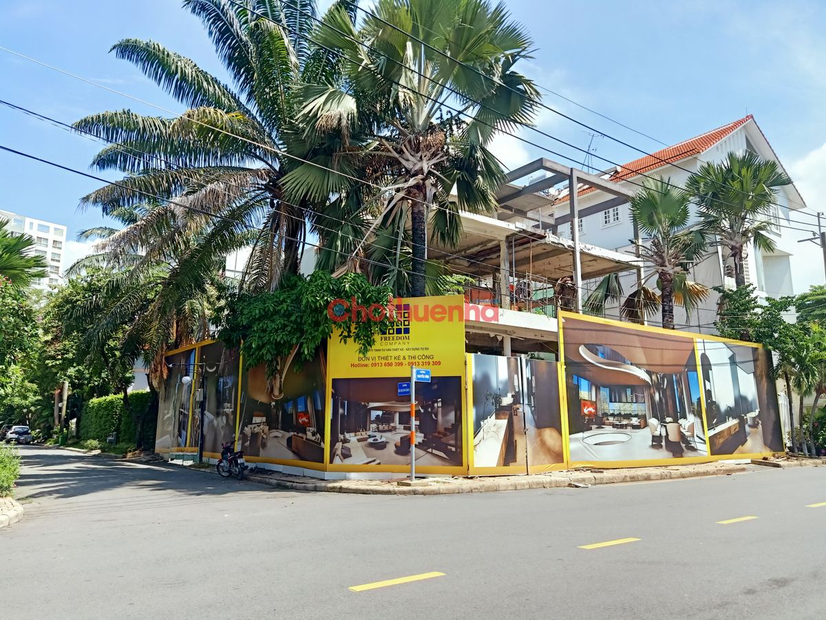 CHO THUÊ BIỆT THỰ GÓC 2 MẶT TIỀN NAM QUANG 1 PHÚ MỸ HƯNG DT 400M²