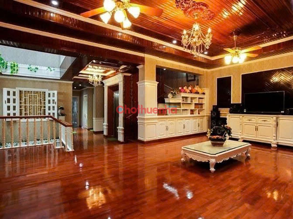 Tòa Nhà Có Thang Máy Mặt Tiền Thoại Ngọc Hầu Phù Hợp Spa Phòng Khám Và Văn Phòng