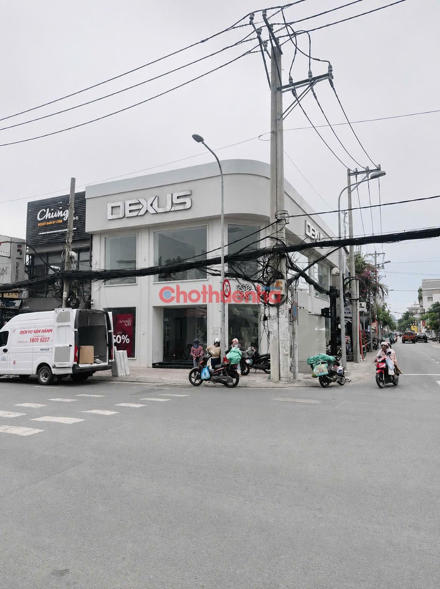 CHO THUÊ NHÀ GÓC 2 MẶT TIỀN NGUYỄN THỊ THẬP – QUẬN 7