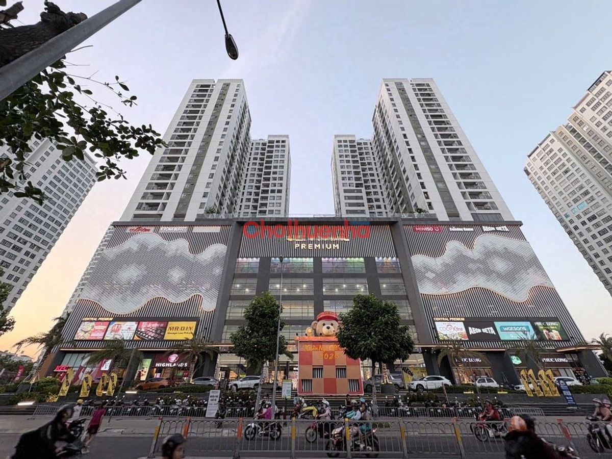 Cho thuê mặt bằng kinh doanh tại 854 - 856 Tạ Quang Bửu, Phường 5, Quận 8, DT: 50 - 200m2