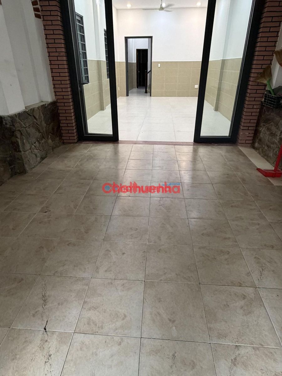 CHO THUÊ NHÀ HẺM XE TẢI PHẠM VĂN HAI, TÂN BÌNH – 4.5x26M – 3 TẦNG – 6 PHÒNG
