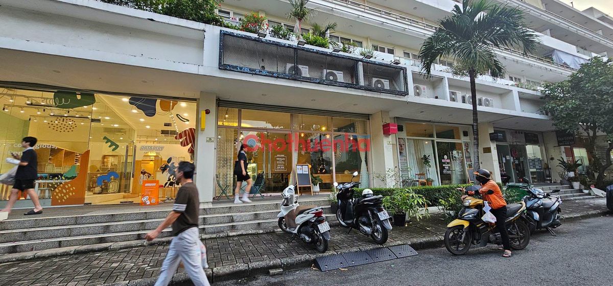 CHO THUÊ SHOPHOUSE ĐƯỜNG NGUYỄN ĐỨC CẢNH, PHÚ MỸ HƯNG, QUẬN 7
