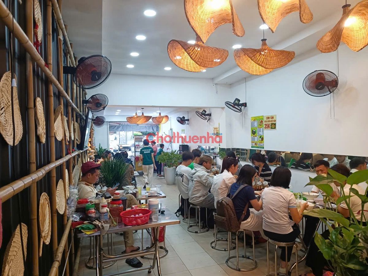 CHO THUÊ NHÀ MẶT TIỀN  SƯ VẠN HẠNH, QUẬN 10 - GIÁ CHỈ 30TR - KINH DOANH TỰ DO