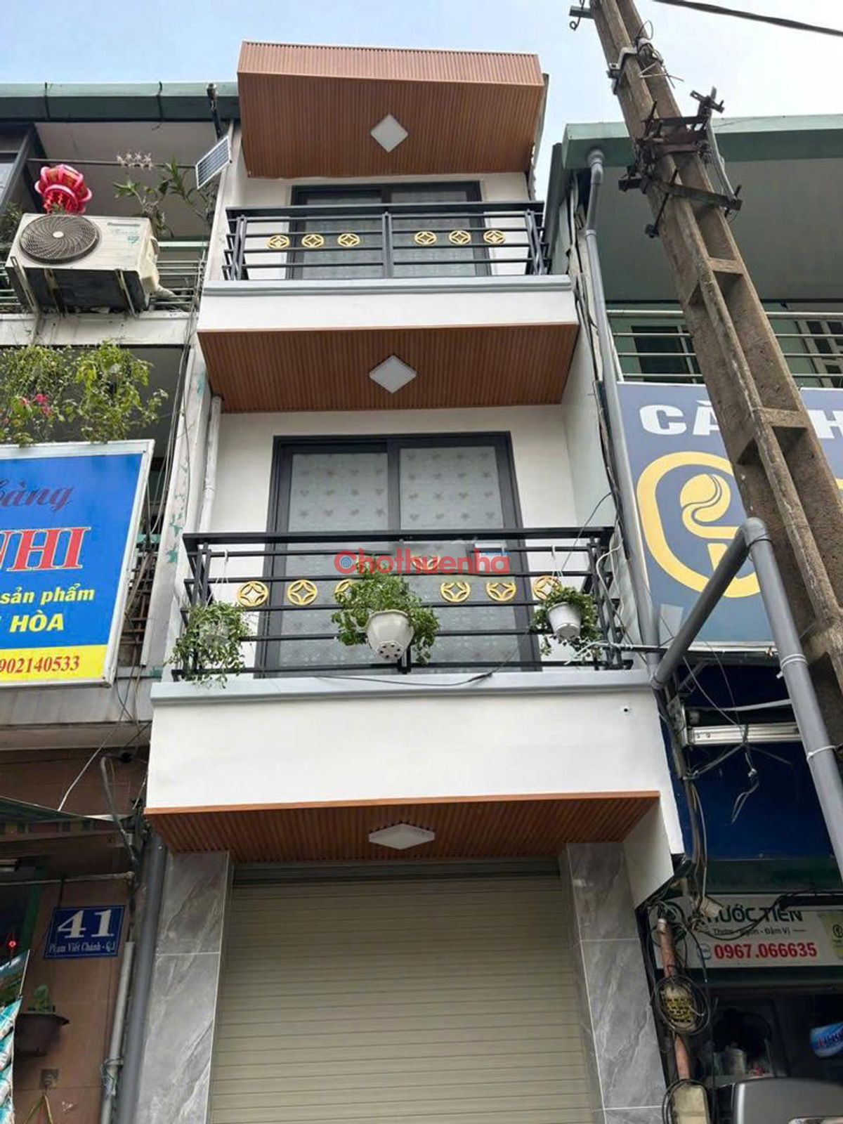 CHO THUÊ NHÀ MẶT TIỀN PHẠM VIẾT CHÁNH Q1 - 2 LẦU - NHÀ MỚI ĐẸP