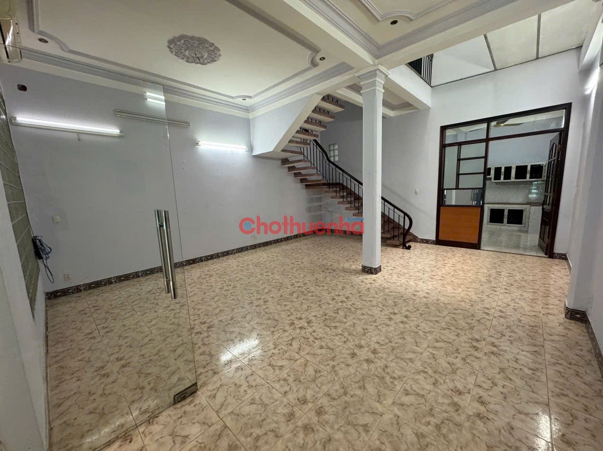 CHO THUÊ NHÀ NGUYÊN CĂN TÔ HIẾN THÀNH – QUẬN 10, DT: 6.1x14m