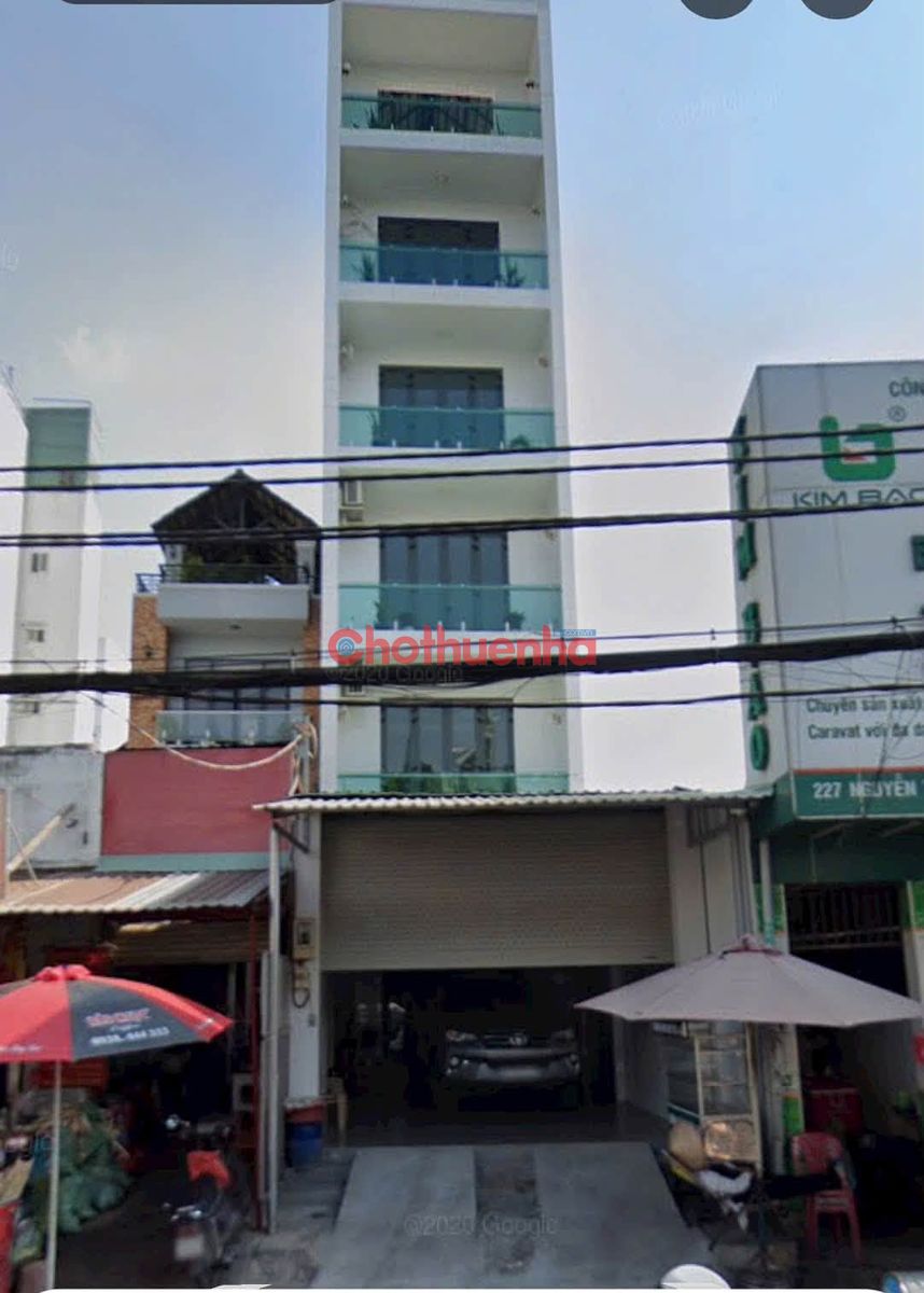 CHO THUÊ NHÀ MẶT TIỀN NGUYỄN THỊ THẬP QUẬN 7, THANG MÁY, 1 TRỆT 4 LẦU, GIÁ 150 TRIỆU