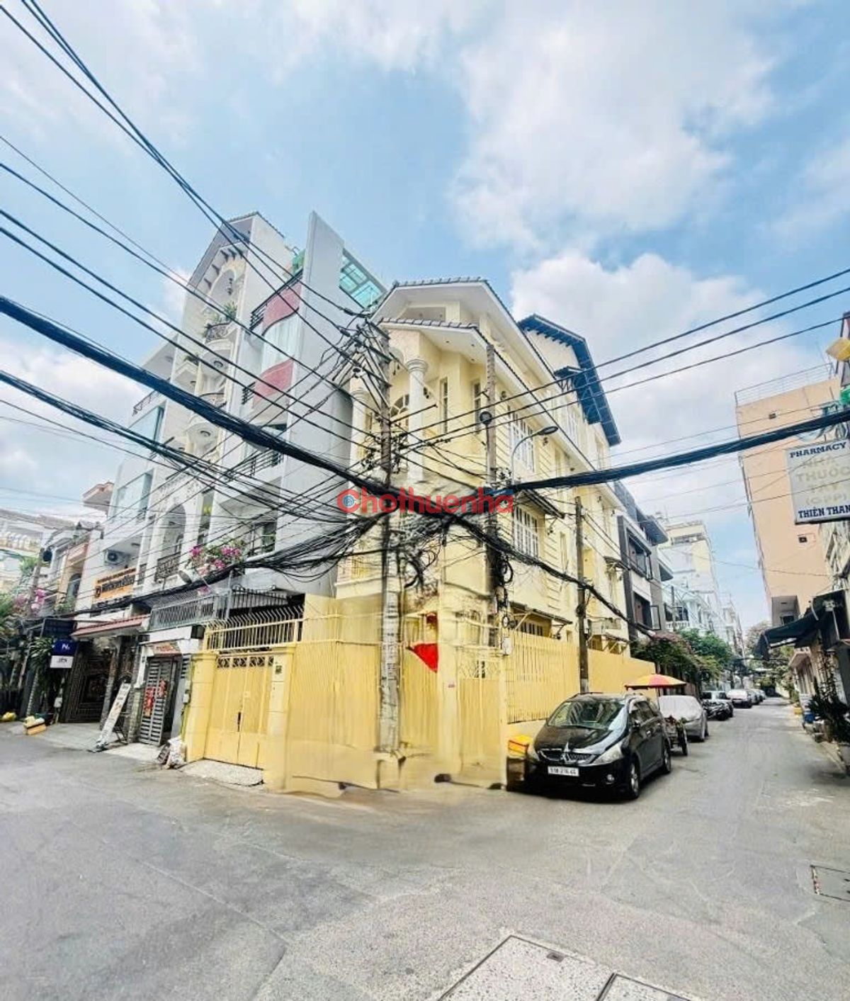 Cho Thuê Nhà GÓC 2 mặt tiền hẻm Đường 3/2, Phường 12, Quận 10