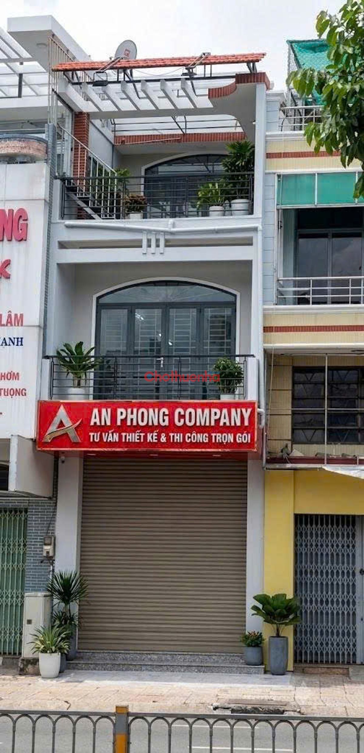 CHO THUÊ NHÀ MẶT TIỀN ĐƯỜNG 3/2 - MỚI ĐẸP - PHÒNG KHÁM, VĂN PHÒNG