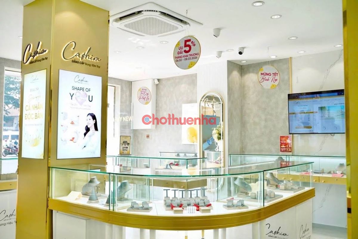 CHO THUÊ NHÀ MẶT TIỀN NGUYỄN THỊ MINH KHAI, PHƯỜNG 2, QUẬN 5 - NGANG 6.5M