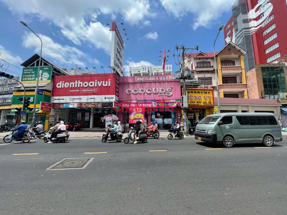 Cho thuê nhà mặt tiền Hòa Bình, P. Tân Thới Hòa, Quận Tân Phú, DT: 8x16m