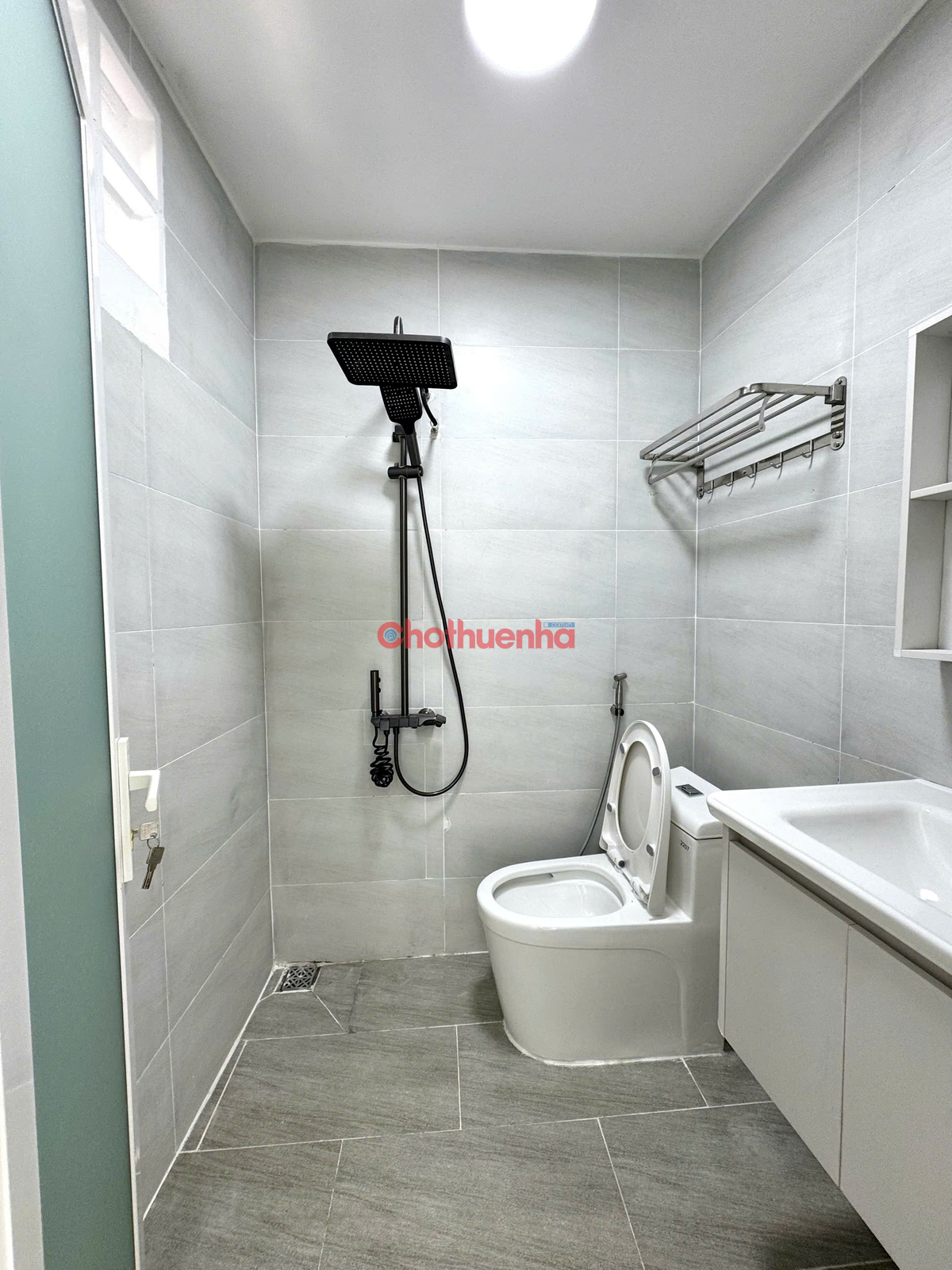 CHO THUÊ NHÀ MẶT TIỀN PHÙNG VĂN CUNG QUẬN PHÚ NHUẬN GIÁ CHỈ 26 TRIỆU/THÁNG