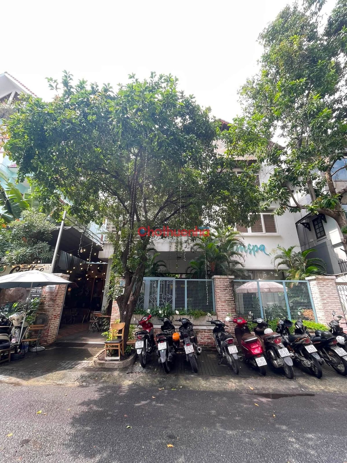 CHO THUÊ BIỆT THỰ HOA MAI PHÚ NHUẬN, 1 TRỆT 2 LẦU, DIỆN TÍCH 16X18M, GIÁ 130 TRIỆU