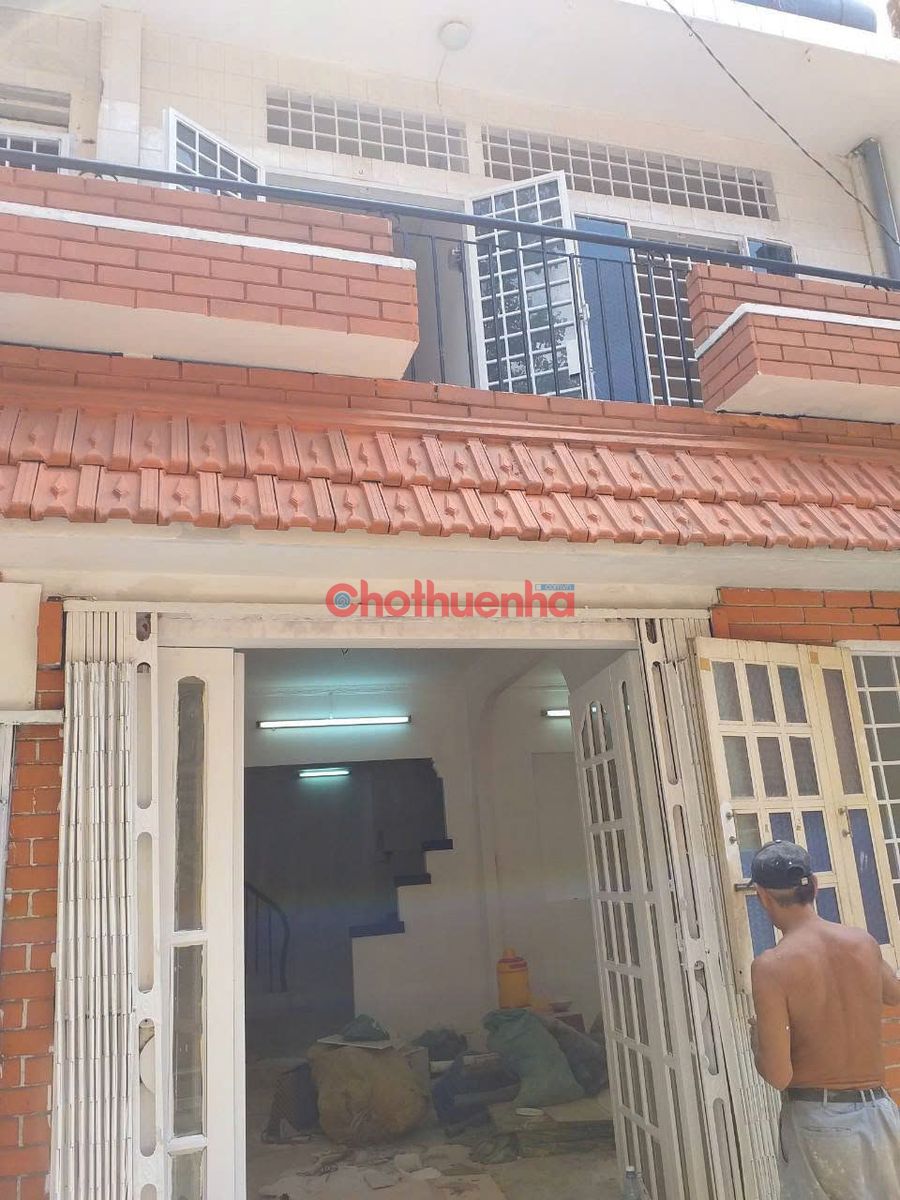 CHO THUÊ NHÀ NGUYÊN CĂN HẺM TRẦN QUANG DIỆU, PHƯỜNG 14, QUẬN 3 - VỊ TRÍ ĐẮC ĐỊA, GIÁ TỐT