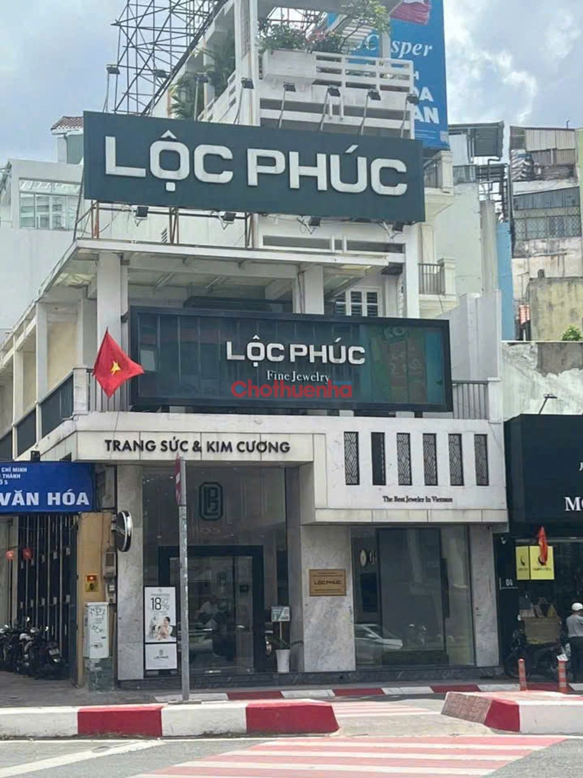 Cho thuê nhà mặt tiền 6 Cách Mạng Tháng 8, Phường Bến Thành, Quận 1 , DT: 8x20m