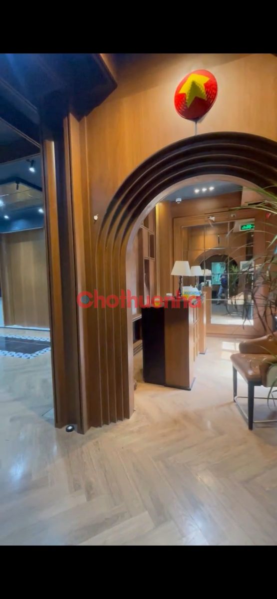 Cho thuê nhà 553 - 555 Lê Hồng Phong, Phường 10, Quận 10 gần vòng xoay Lý Thái Tổ