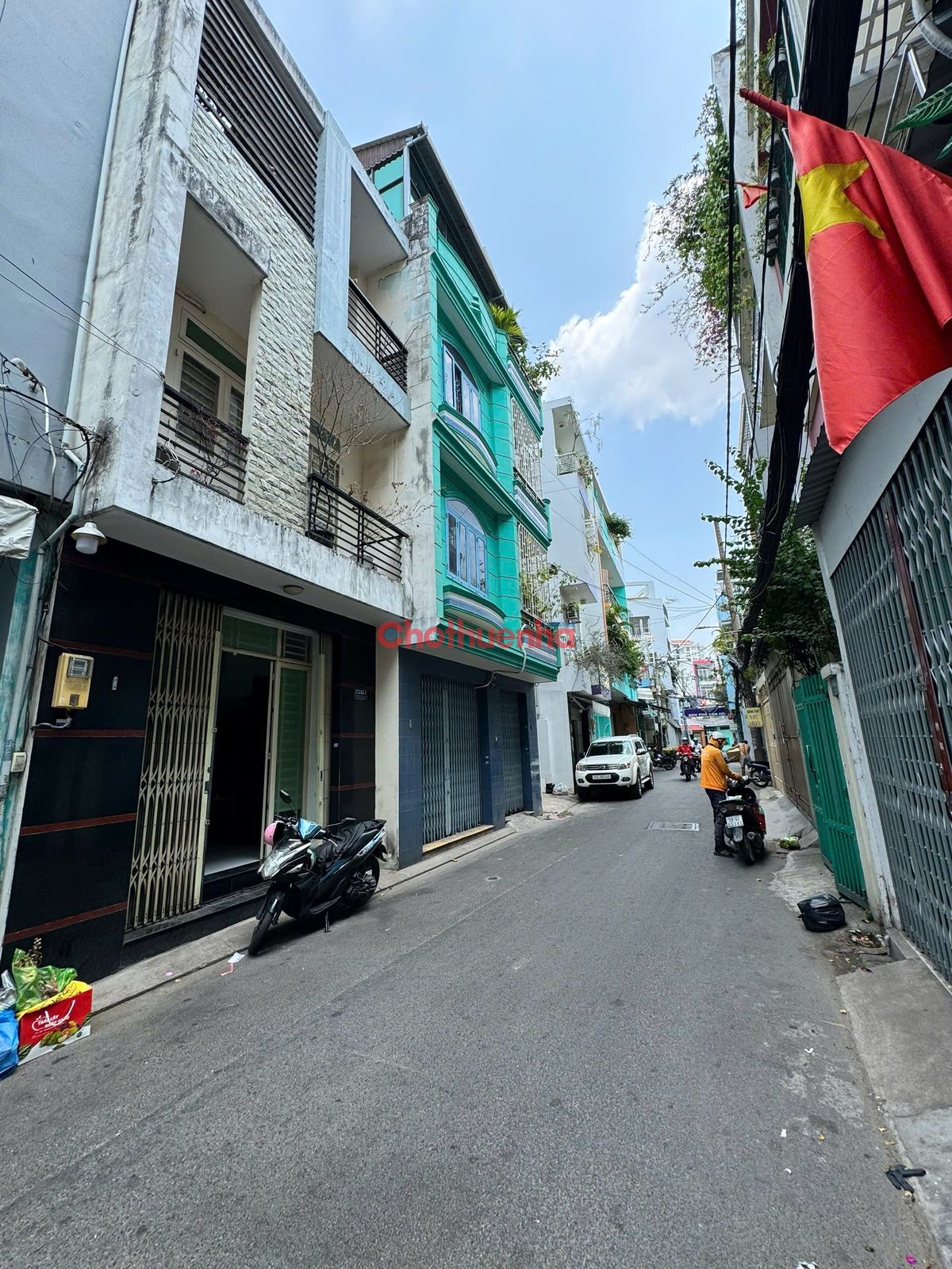 CHO THUÊ NHÀ HẺM XE HƠI 373 LÝ THƯỜNG KIỆT, TÂN BÌNH