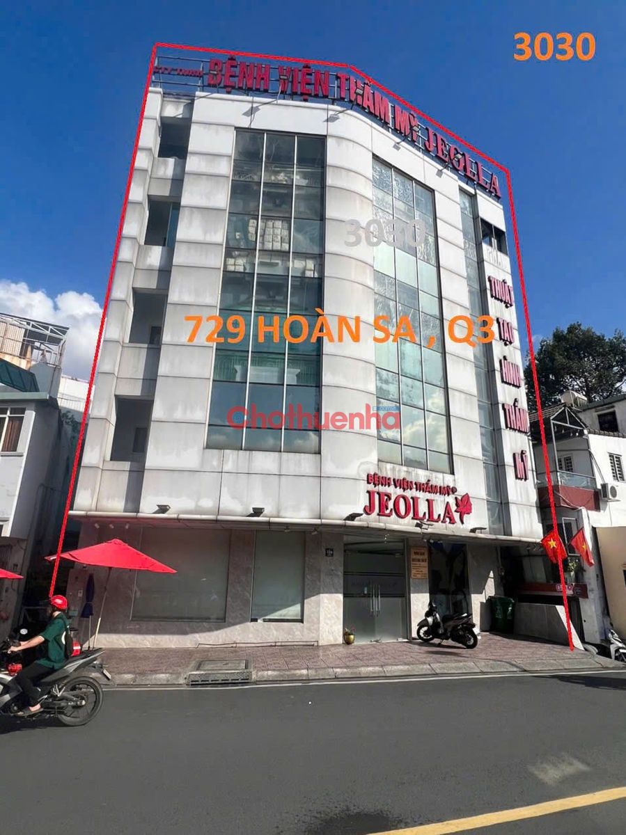 CHO THUÊ NHÀ MẶT TIỀN 729 HOÀNG SA, QUẬN 3, DT: 15x8m