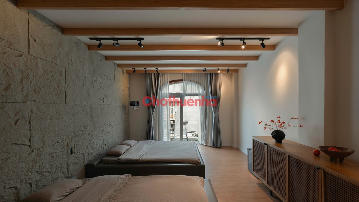 CHO THUÊ NHÀ MẶT TIỀN NGUYỄN CÔNG TRỨ, QUẬN 1 – 10 PHÒNG + SHOPHOUSE