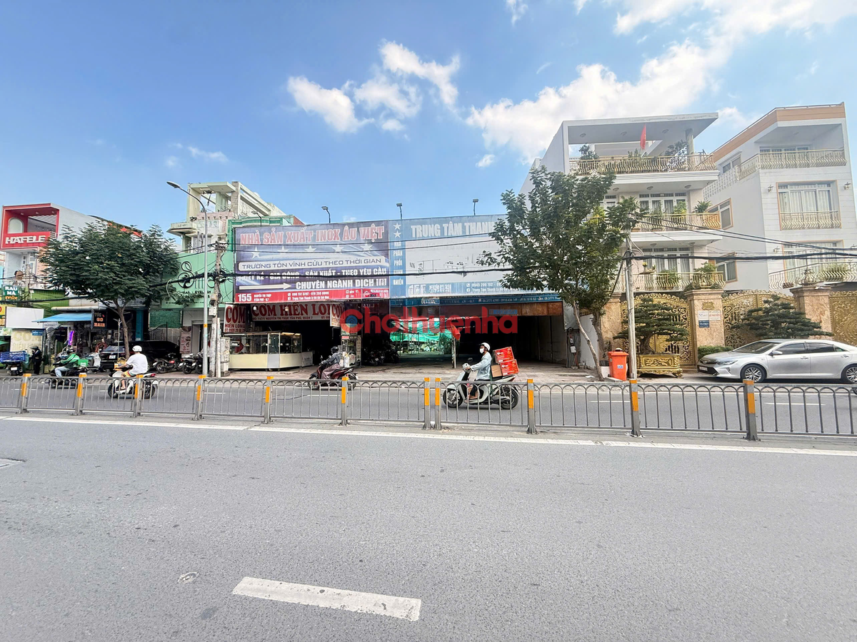 CHO THUÊ MẶT BẰNG NGUYỄN THỊ THẬP QUẬN 7 – 2.300M², CÓ 800M² ĐẤT XÂY DỰNG