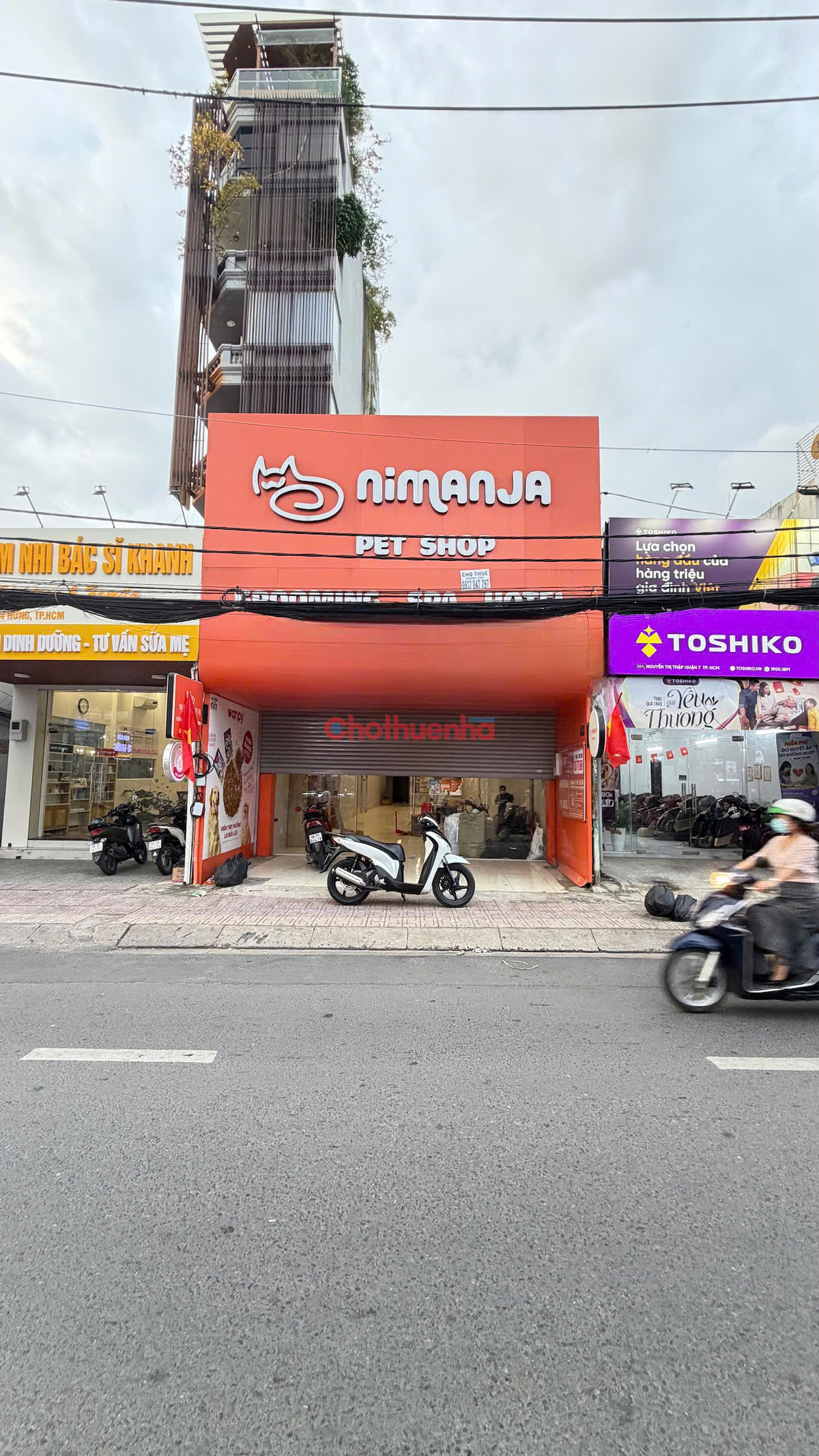 CHO THUÊ MẶT BẰNG 264 NGUYỄN THỊ THẬP QUẬN 7 – NGANG 6M, DÀI 60M, GIÁ 65TR NET