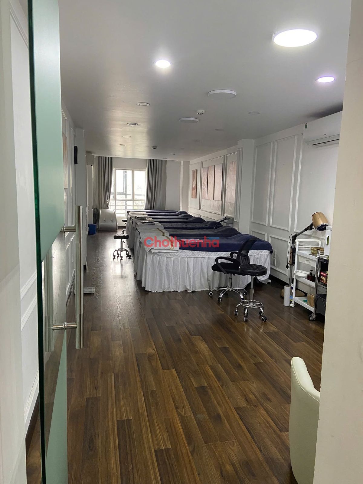 CHO THUÊ NHÀ TRẦN HƯNG ĐẠO – QUẬN 1 | 75 TRIỆU/THÁNG