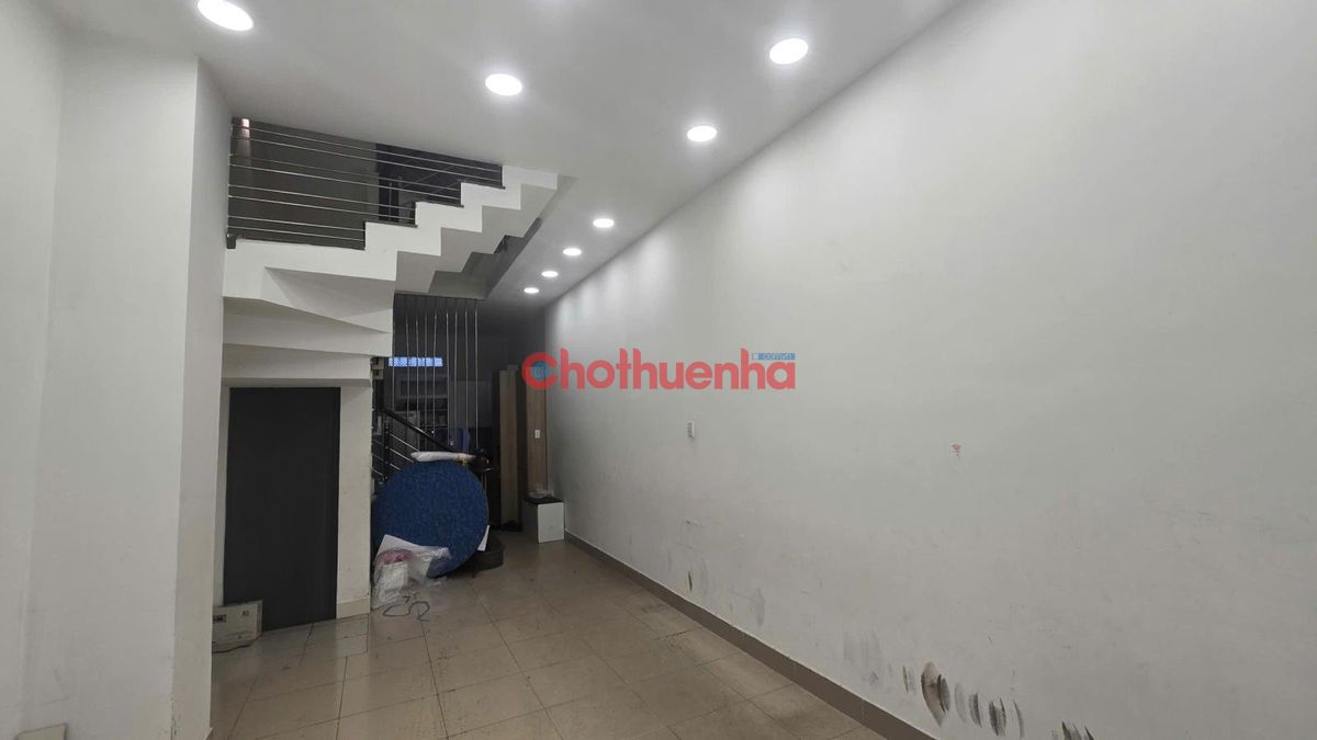Cho thuê nhà mặt tiền đường Bùi Điền Phường 4 Quận 8