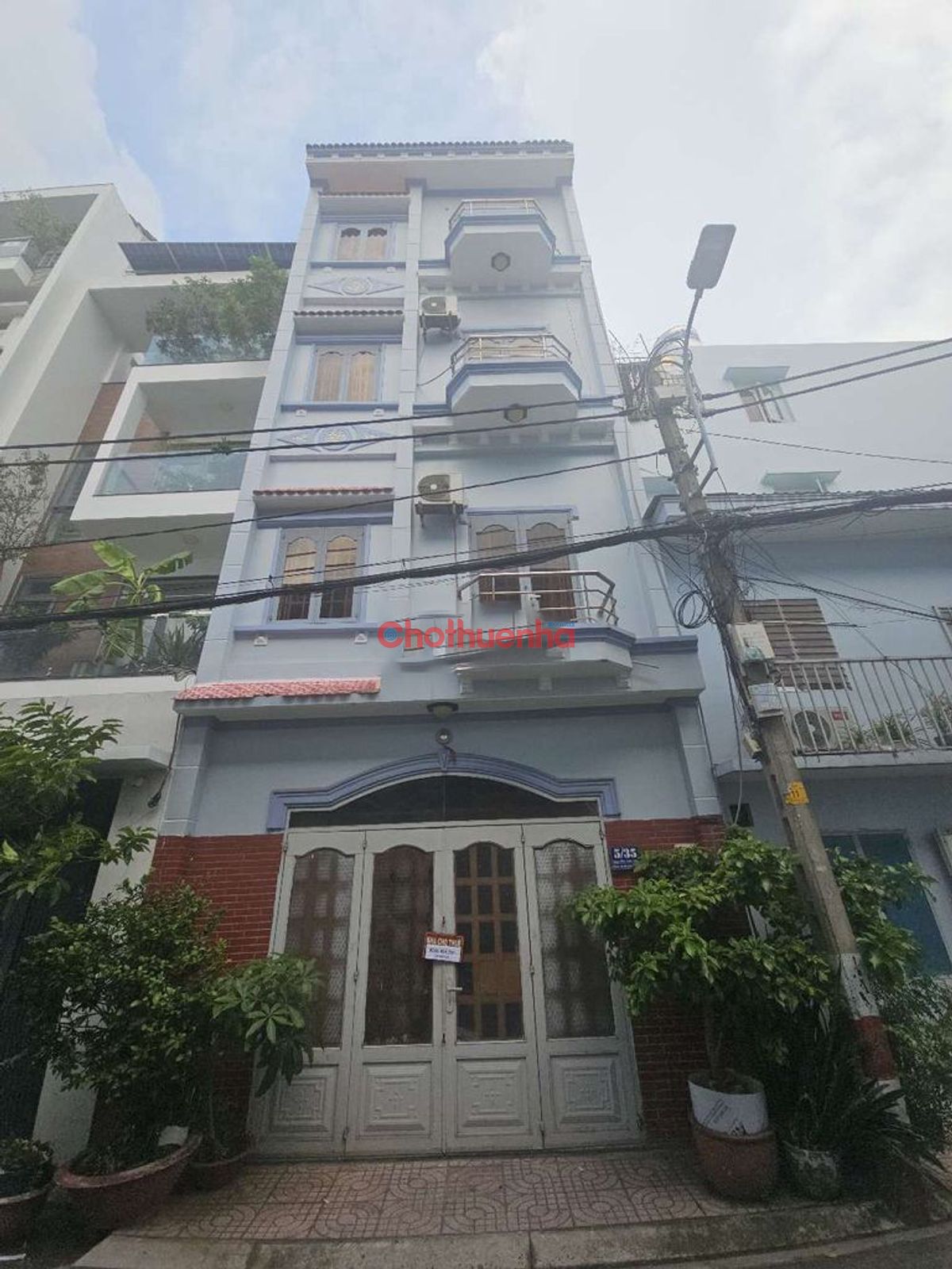 CHO THUÊ NHÀ ĐƯỜNG NGUYỄN VĂN VĨNH – 4 TẦNG, GIÁ 18 TRIỆU/THÁNG