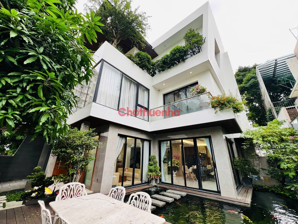 CHO THUÊ BIỆT THỰ MỸ THÁI 2B PHÚ MỸ HƯNG – 256M², HỒ CÁ KOI, SÂN VƯỜN RỘNG