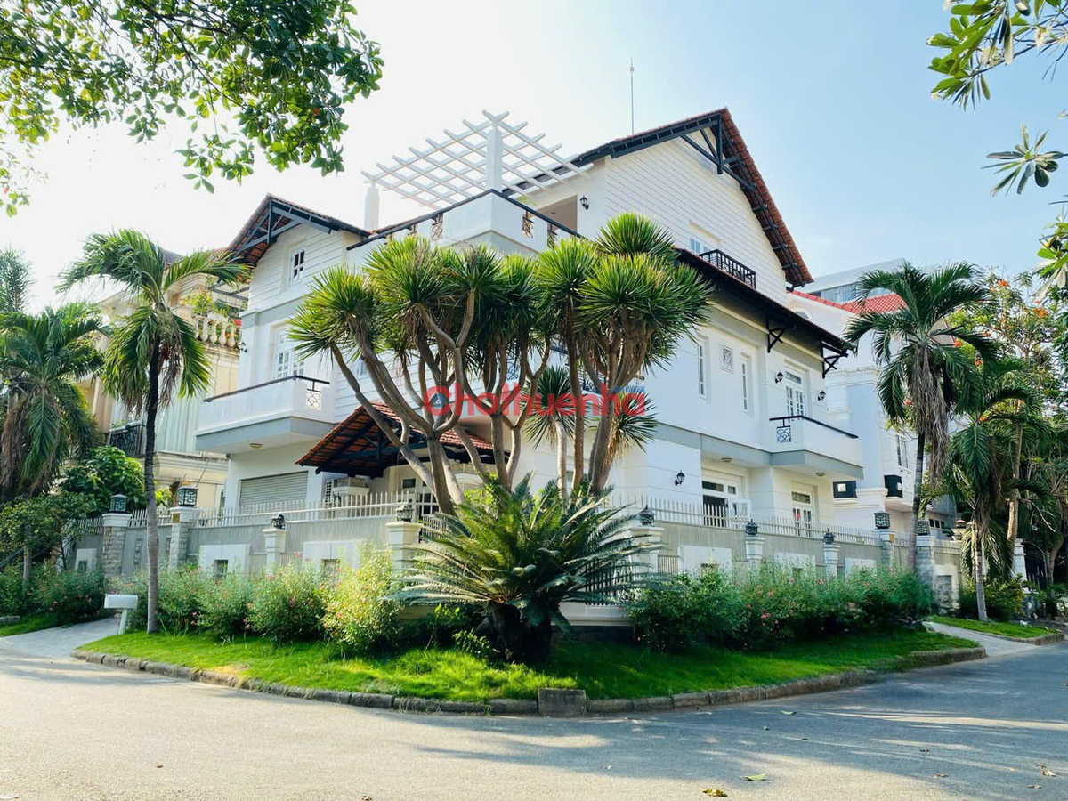 CHO THUÊ BIỆT THỰ NAM THIÊN 1 PHÚ MỸ HƯNG – 285M², CĂN GÓC 2MT, 6 PHÒNG NGỦ