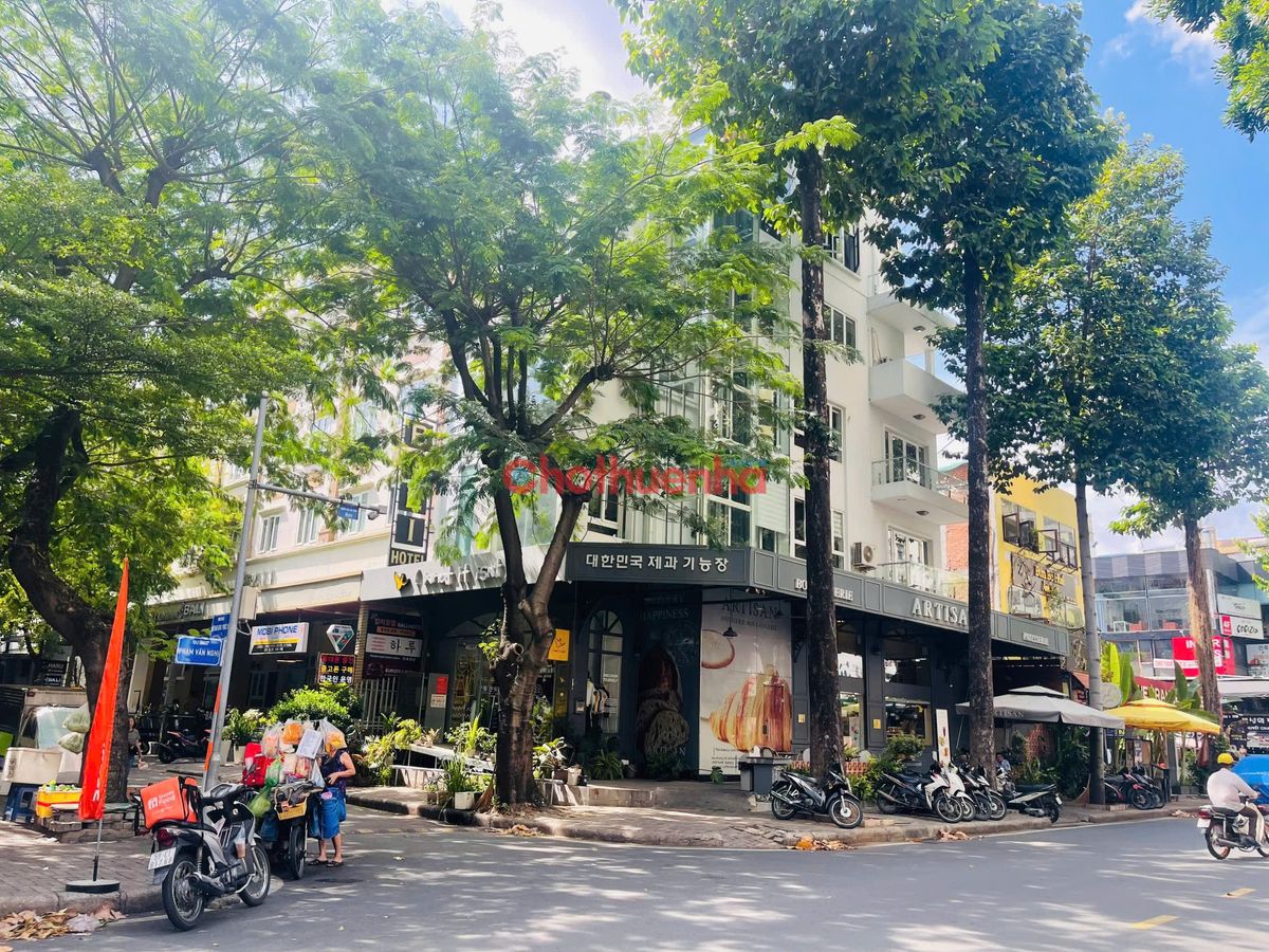 CHO THUÊ MẶT BẰNG GÓC PHẠM VĂN NGHỊ HƯNG PHƯỚC 3 – 600M² SÀN, 2 PHƯƠNG ÁN THUÊ