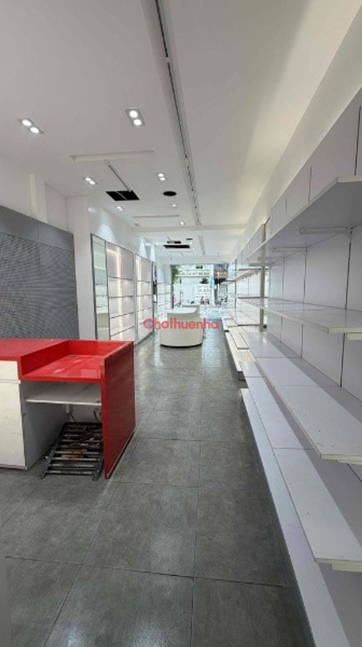 Cho thuê nhà mặt tiền đường Trường Chinh Phường 12 Quận Tân Bình