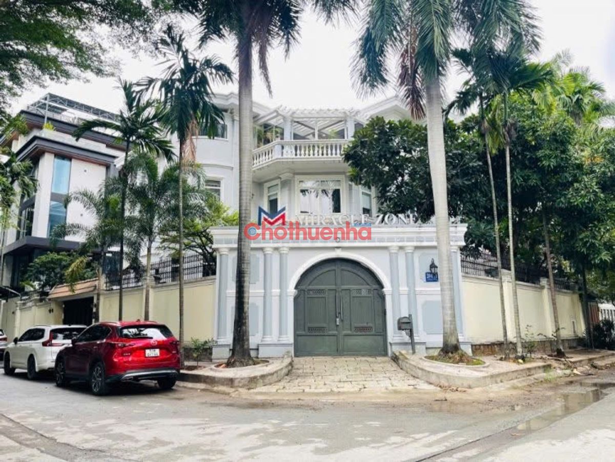 CHO THUÊ BIỆT THỰ GÓC 2 MẶT TIỀN NGUYỄN VĂN HƯỞNG, THẢO ĐIỀN