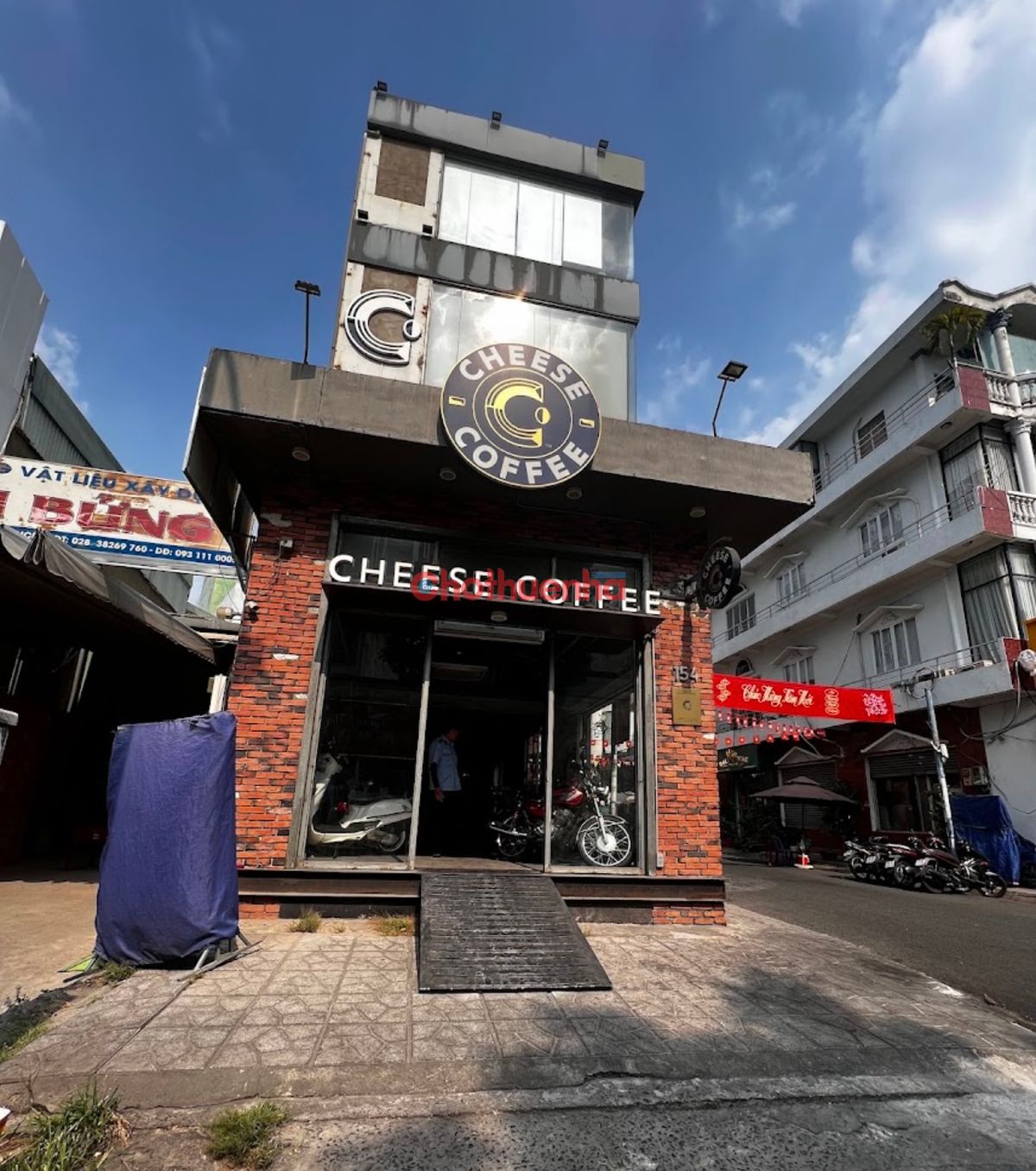 CHO THUÊ NHÀ GÓC 2 MẶT TIỀN 154 THÀNH THÁI, PHƯỜNG 12, QUẬN 10