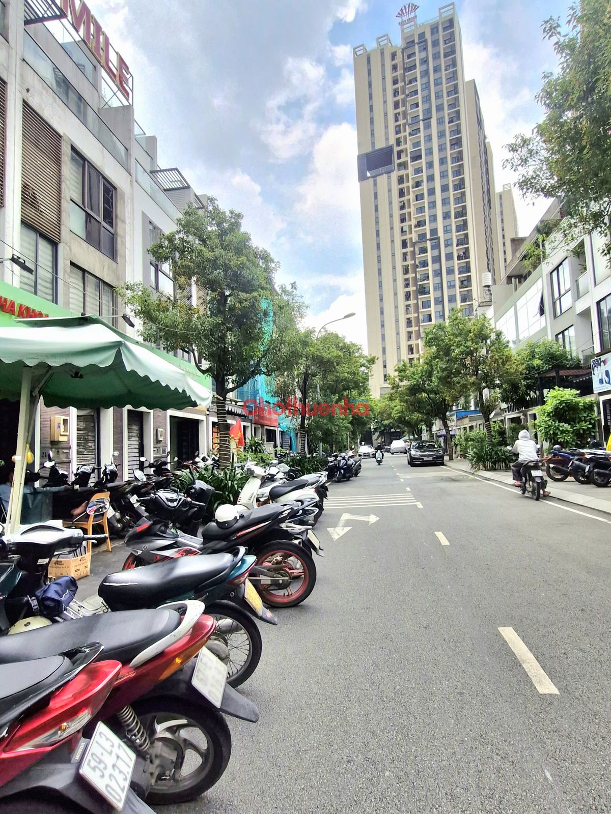 CHO THUÊ NHÀ NGUYÊN CĂN NỘI KHU HÀ ĐÔ - NGANG 7.5M 