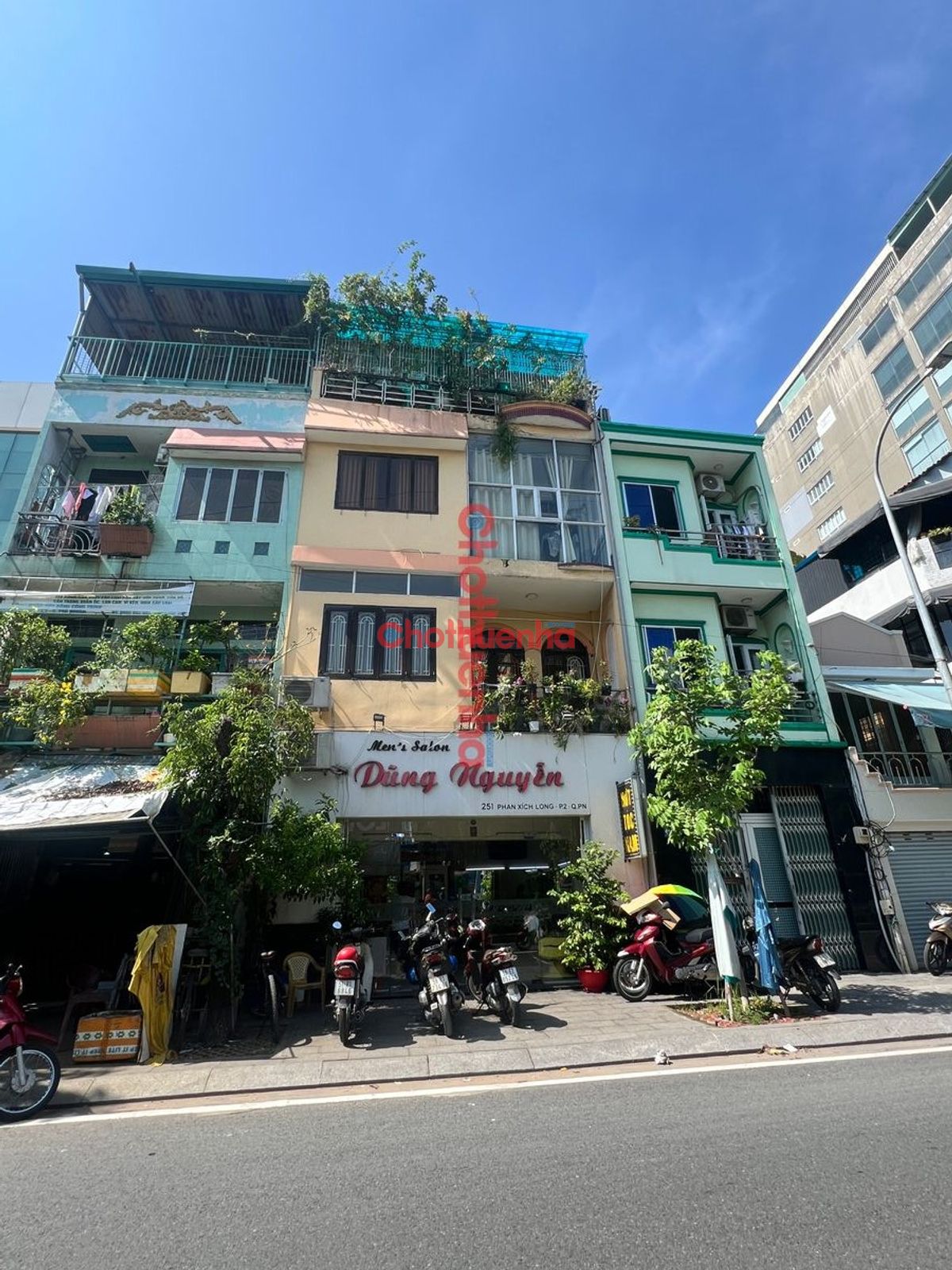 CHO THUÊ MẶT BẰNG ĐƯỜNG PHAN XÍCH LONG – 6,5X8,5M – TRỆT 3 LẦU TRỐNG SUỐT