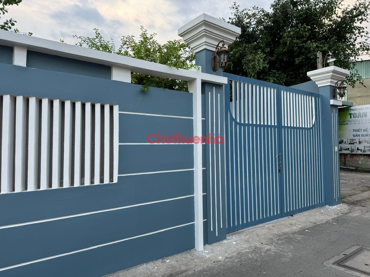 CHO THUÊ KHO BÃI KẾT HỢP NHÀ Ở QUỐC LỘ 13 THỦ ĐỨC, DIỆN TÍCH 700M², GIÁ 40 TRIỆU